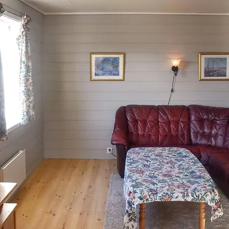 Vakantiehuis 6 Person In Aukra