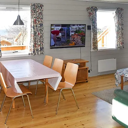 Vakantiehuis 6 Person In Aukra