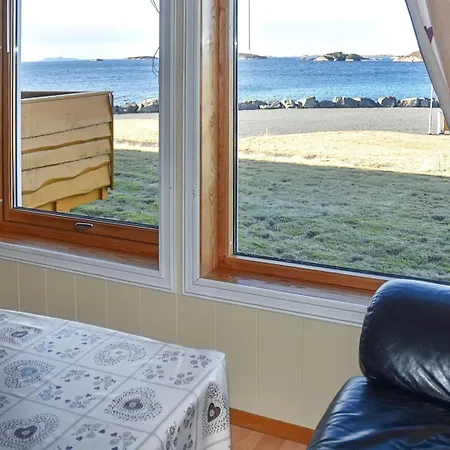 6 Person In Vakantiehuis Aukra