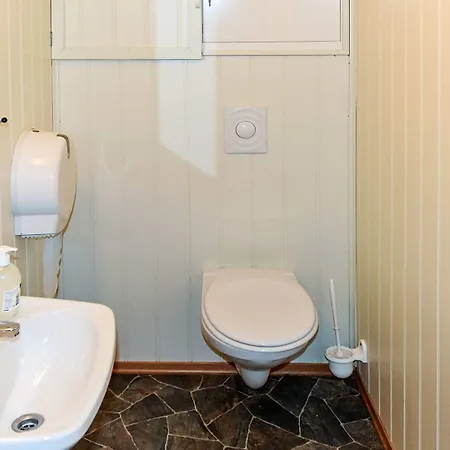 Vakantiehuis 6 Person In Aukra